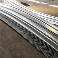 噴塑三波形鋼板護欄板價格 護欄板 海程交通