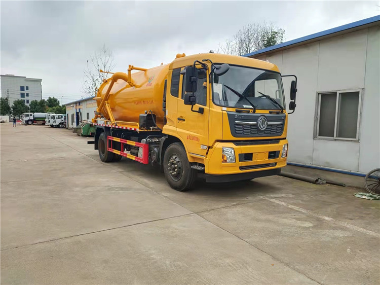 日照吸汙車 產品描述清洗吸汙兩用車又叫下水道疏通吸汙兩用車,該車是