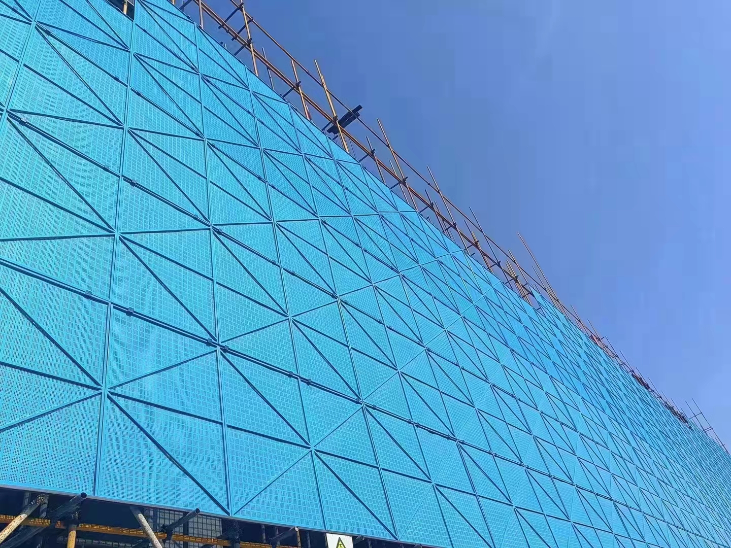 高层蓝色安全网