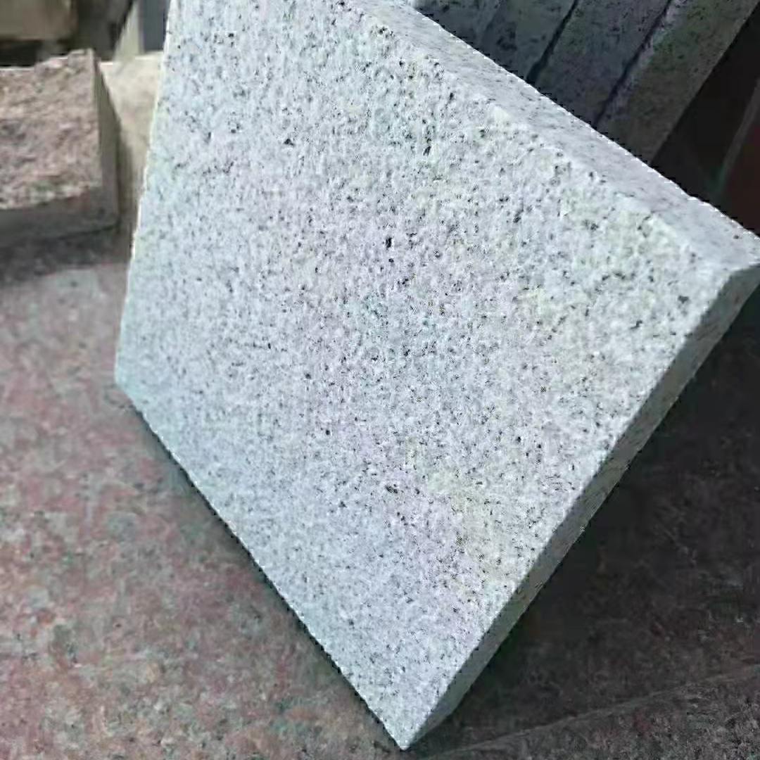 大花小花芝麻白麻石山东白锈路沿石边石牙石缘石平石湖北麻城