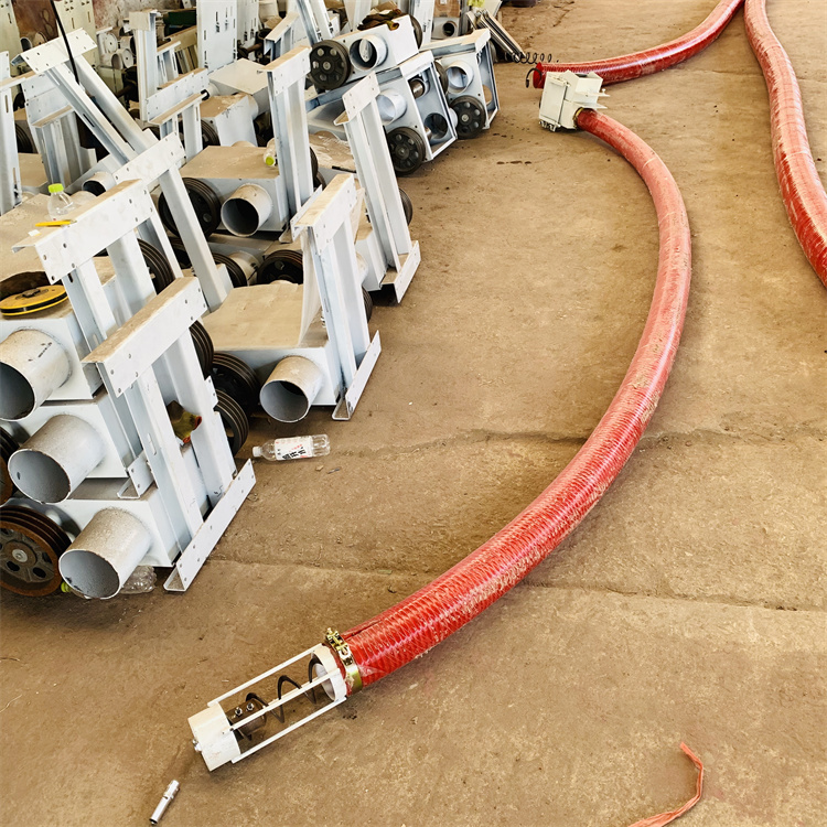 可输送盐的软绞龙上料机