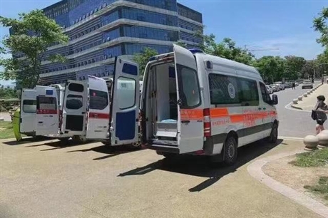 广州跨省120救护车出租-救护车长途转运病人出院转院-24小时随叫随到