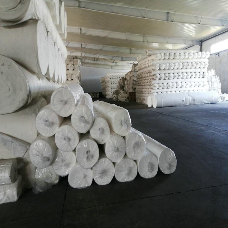 内蒙古400克聚酯长丝土工布