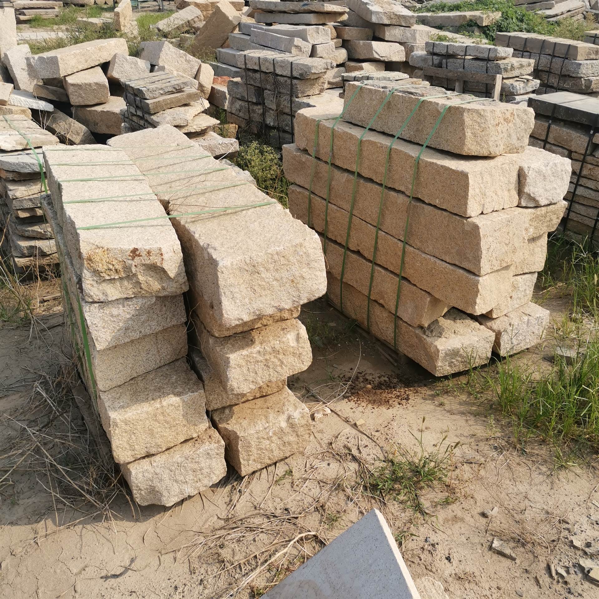 景区踏步花岗岩石条农村旧红石板江苏地区厂家电话报价