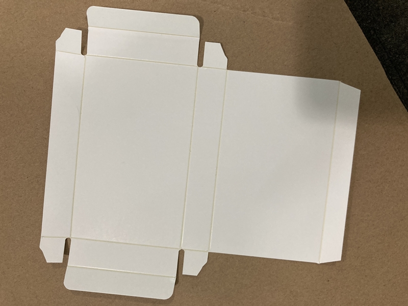 白卡纸盒v槽电脑打样机超前工艺直接卡纸v切