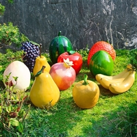 小辣椒雕塑 广西玻璃钢蔬菜雕塑报价