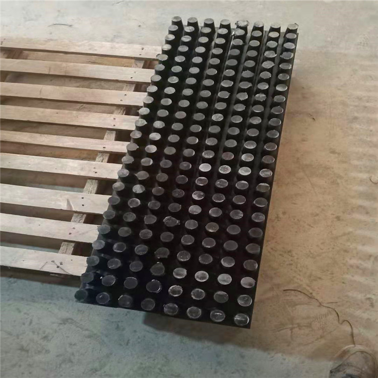 润诚钉型氯丁橡胶减震板减震橡胶垫块氯丁橡胶减震板
