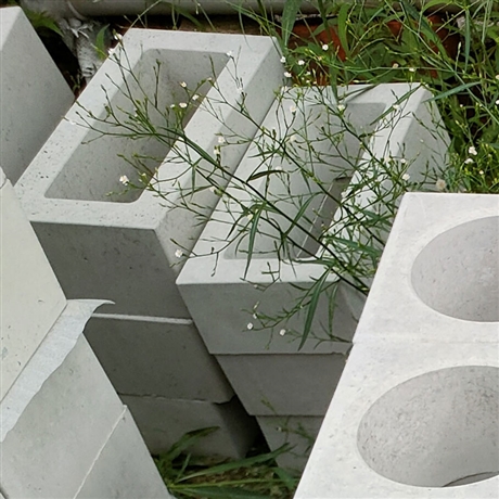 水泥空心砖装饰单孔砖装饰砖微水泥构件花窗砖等构件清水混凝土