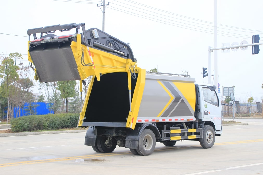 垃圾壓縮車銷售17方壓縮垃圾車