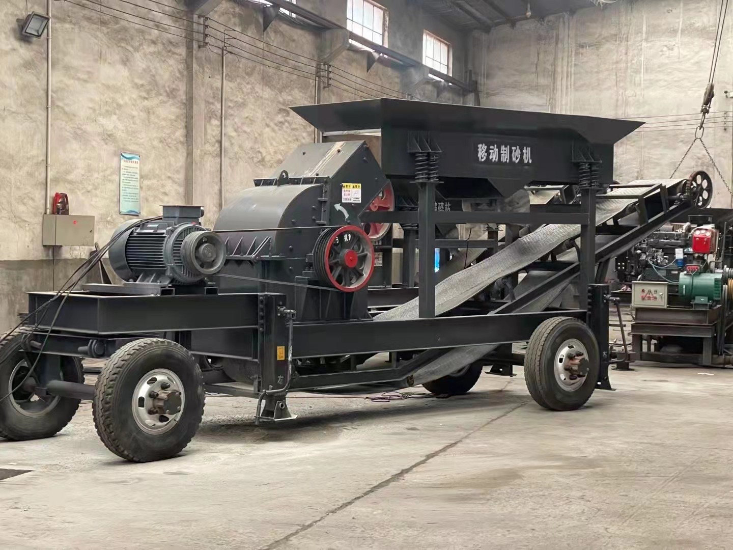 小型移动式制砂机,移动破碎站