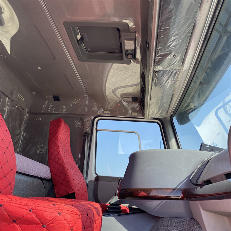 二手商砼搅拌车豪沃12方水泥搅拌车二手16方混凝土运输罐