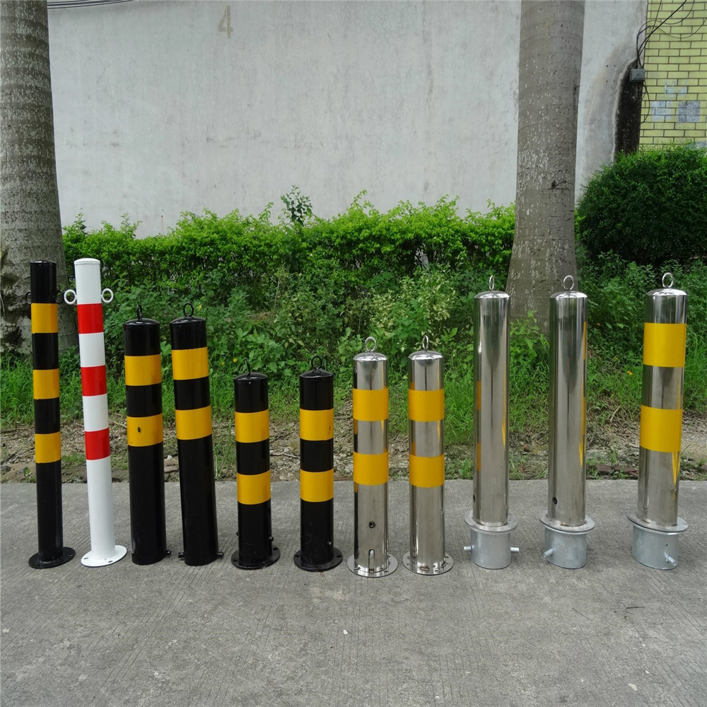 厂家直售人行道路桩黄黑阻车桩防腐防锈安装简单