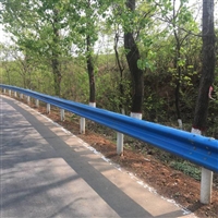 護欄板供應(yīng) 1002沙黃色三波形護欄施工 海程交通