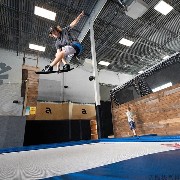 snowboardaddiction单板滑雪蹦床训练板平衡木原装sa总代