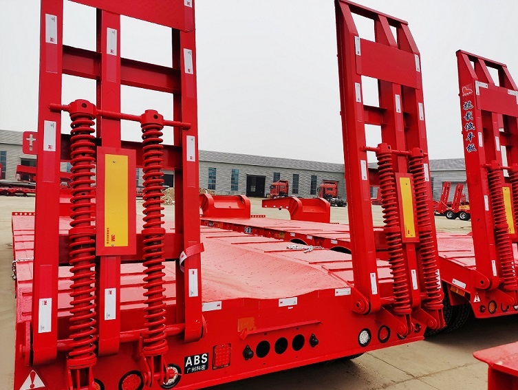 小凹槽式低平板半挂车11米低平板拖挂车2022全新