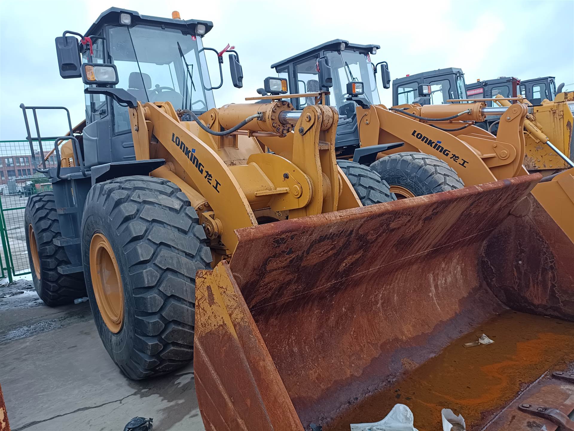 出售二手装载机二手50装载机二手龙工装载机二手装载机市场