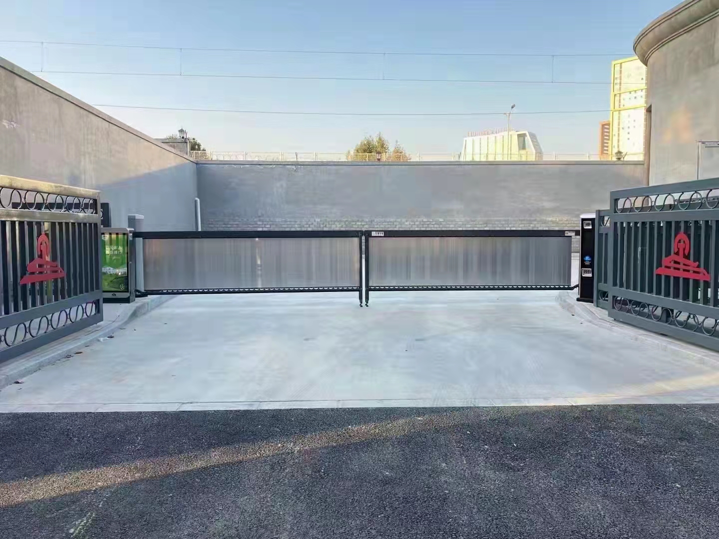 聊城生产车牌识别系统门口升降杆聊城车辆识别起落杆安装厂家