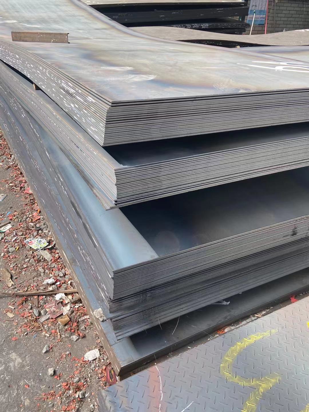 凯安钢铁 q355b扁豆型花纹板 钢板 镀锌花纹板 规格齐全