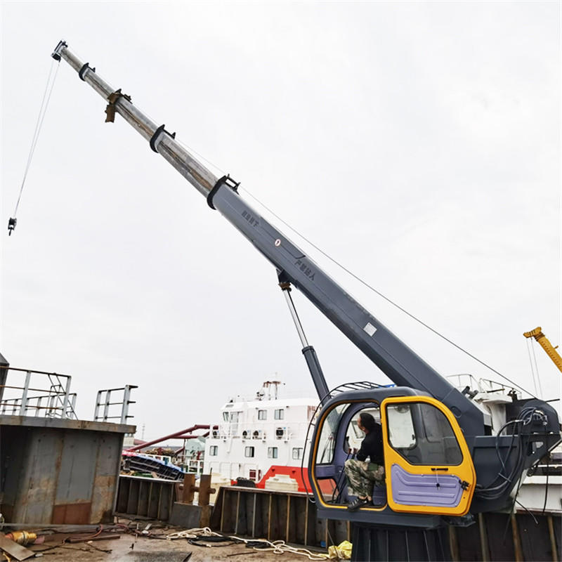 河南固定式船吊大型船尾伸缩臂吊机12吨16吨码头卸货固定吊