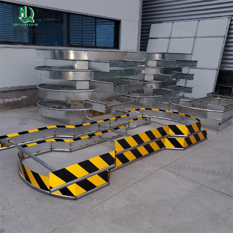 青青新禾加油岛厂家加油站防撞岛质量保证量大优惠中石油石化加油站