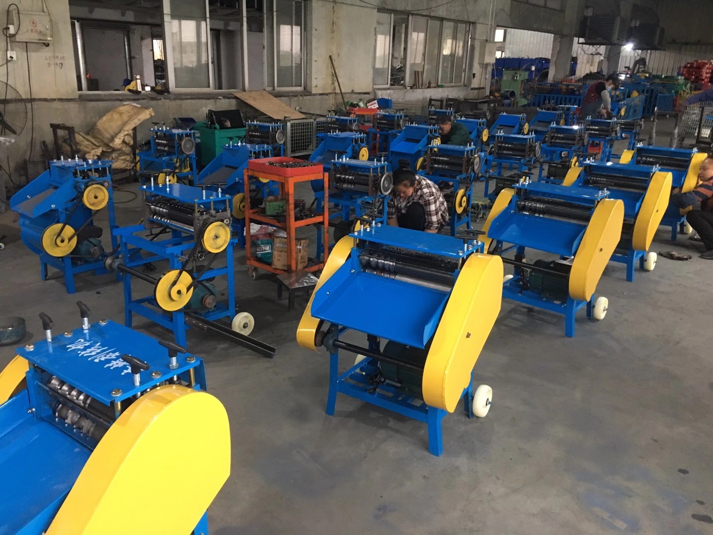 济宁市鼎诚工矿设备有限公司 产品展厅 >鼎诚 小型废旧电线电缆铜线