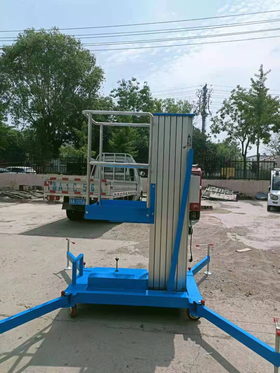 升降机单柱铝合金式升降机