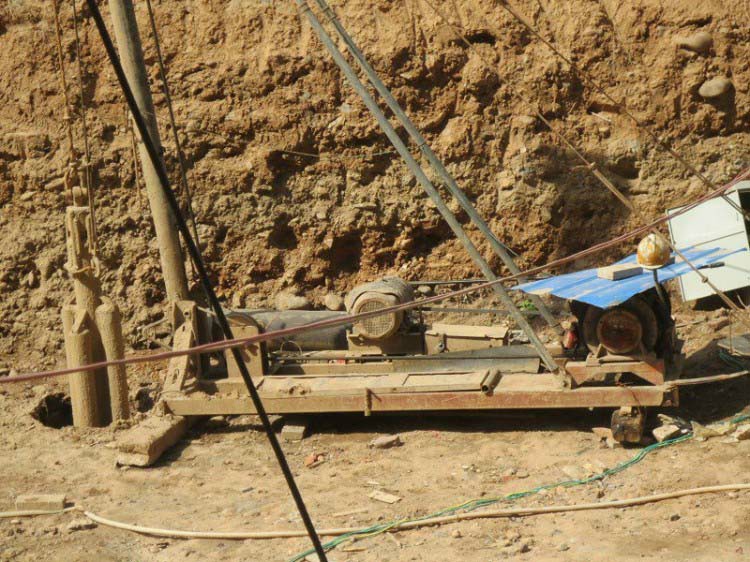 冲孔直径700mm冲击钻打桩机泥浆护壁成孔康尚建设