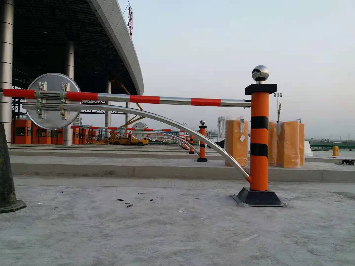 宝鸡手动封道栏杆机手动挡车器收费栏杆道闸杆