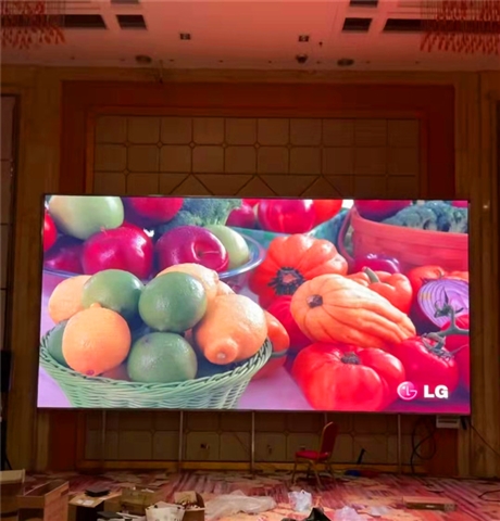 常熟LED全彩显示屏 1.667小间距无鬼影