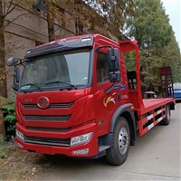 平板车 解放单桥龙V国六 板长5.5米 可拉150以内挖机