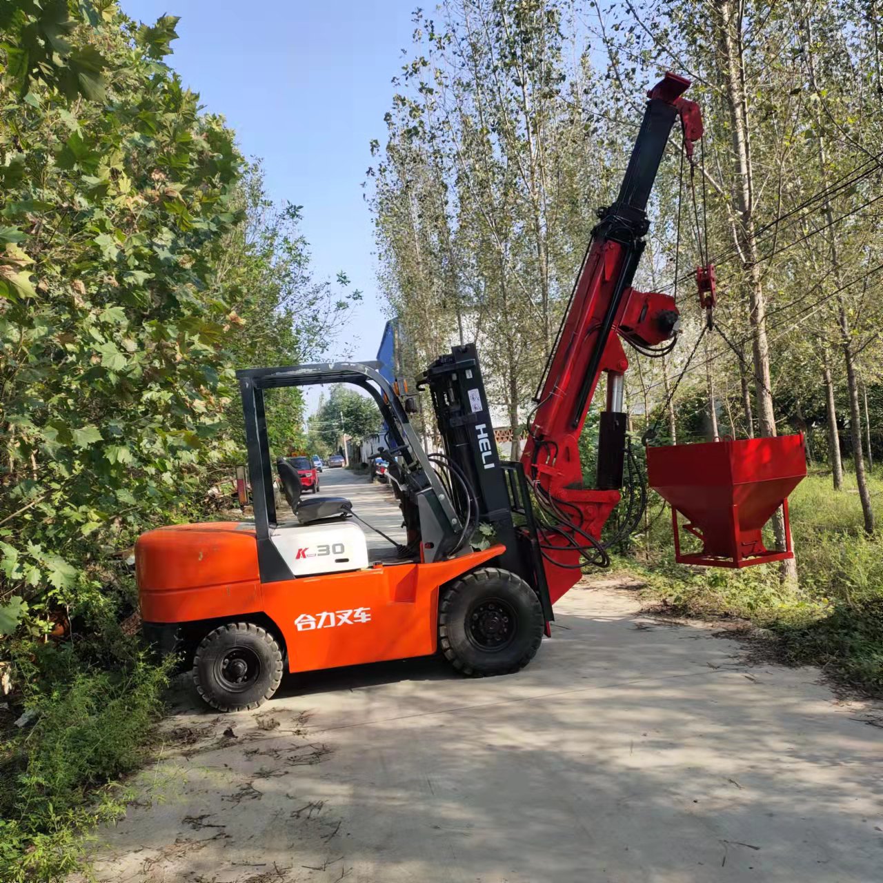 湖南移动叉车行走吊叉车加装行走式飞臂吊提升能力4吨飞臂吊