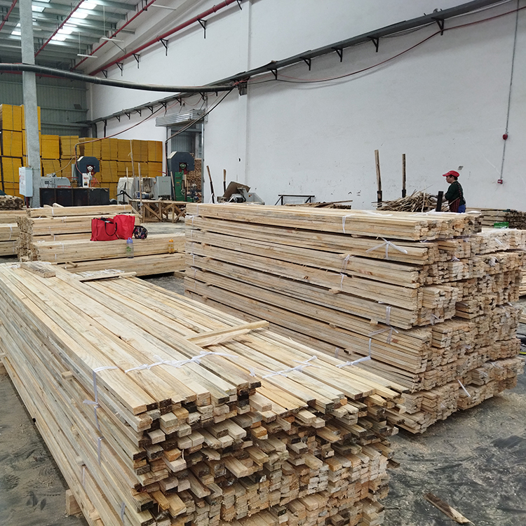 咸宁建筑木方工厂木方加工厂直供就近发货木方尺寸质量保证