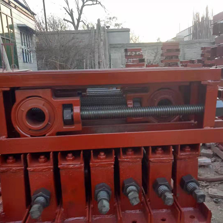 森腾生产机械式皮带机张紧装置输送机拉紧装置输送机涡轮拉紧器型号