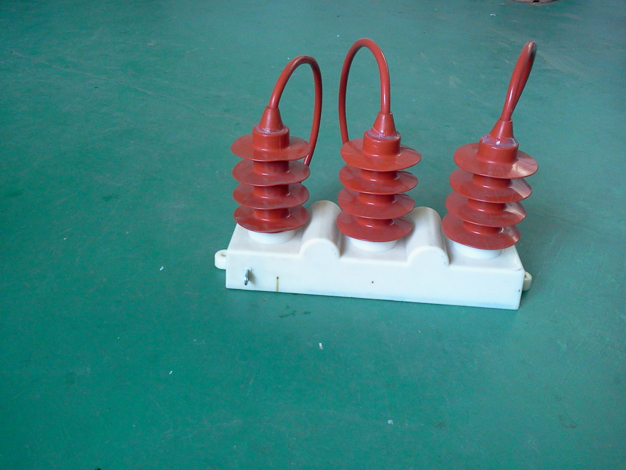 南阳金冠10kv避雷器复合避雷器配电型电站型