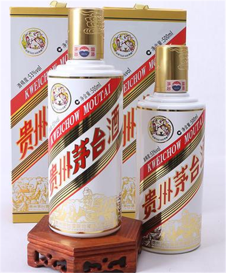 長(zhǎng)沙當(dāng)下哪里回收茅臺(tái)酒價(jià)格高-茅臺(tái)酒回收多少錢