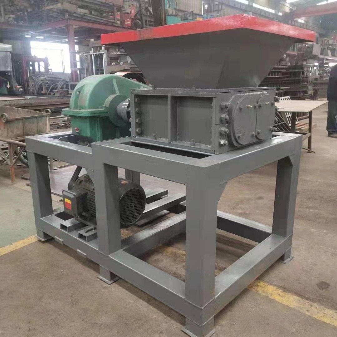 1000型双轴塑料撕碎机金属粉碎机