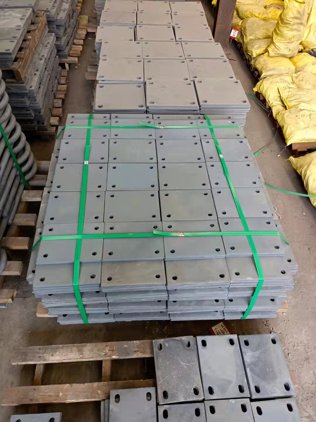 北海防滑钢板 钢板加工预埋件镀锌定制生产商