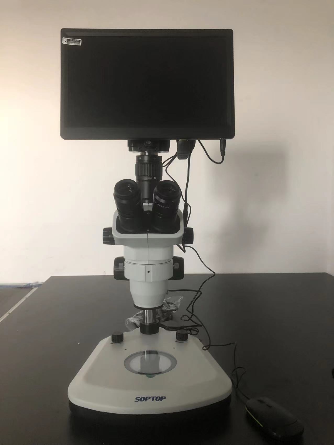 4k分辨率体视显微镜