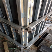 钢木龙骨A奥宏 满足客户的需求