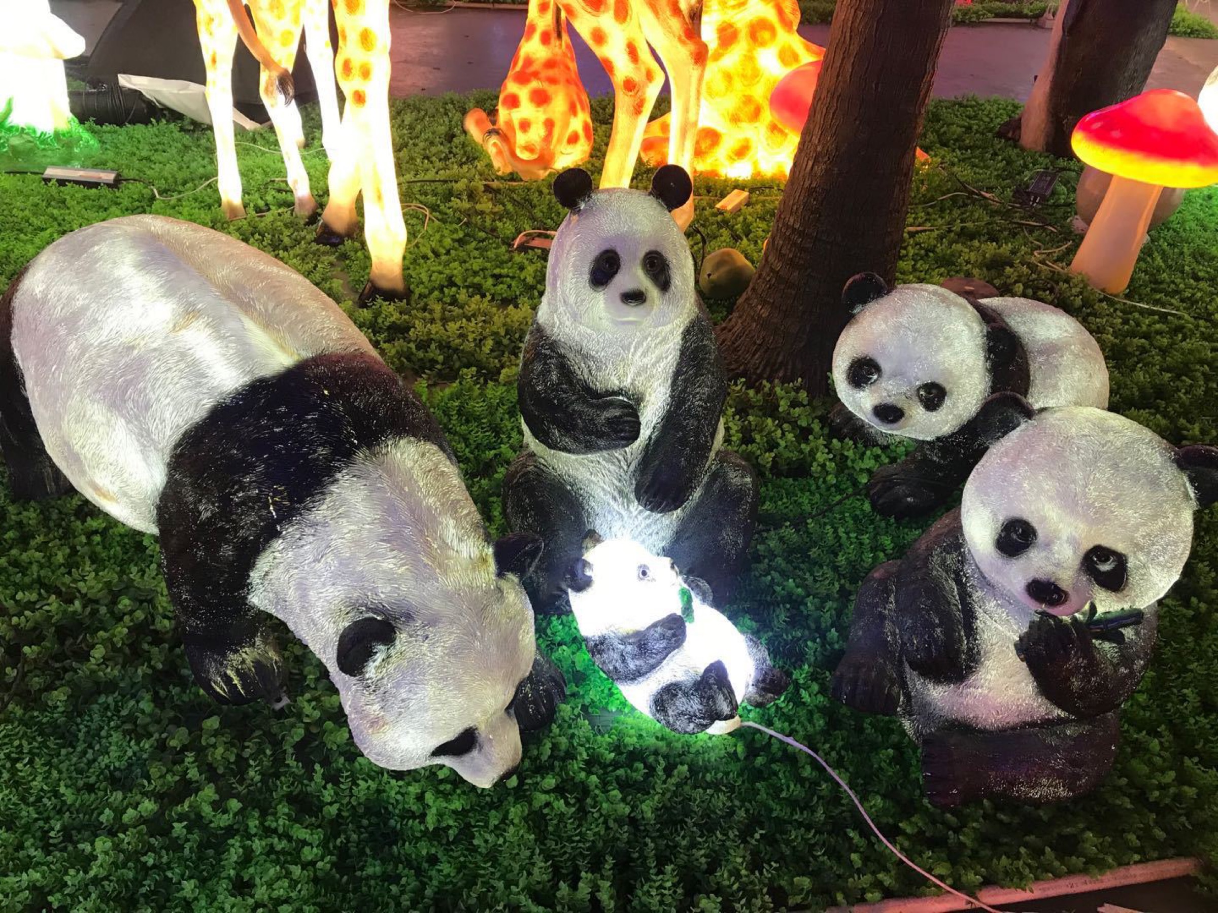 夜游亮化 玻璃钢景观灯 仿真动物发光熊猫 装饰灯摆件 文旅亮化灯