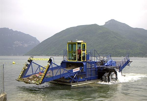 河道水面垃圾清理船 河道漂浮垃圾收集器