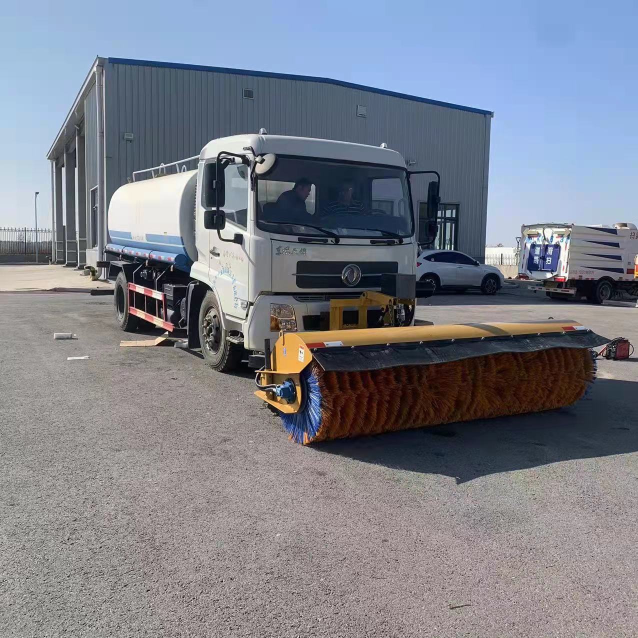 新疆昌吉滚刷扫雪机三贤重工车载3米除雪铲大型液压扫雪车