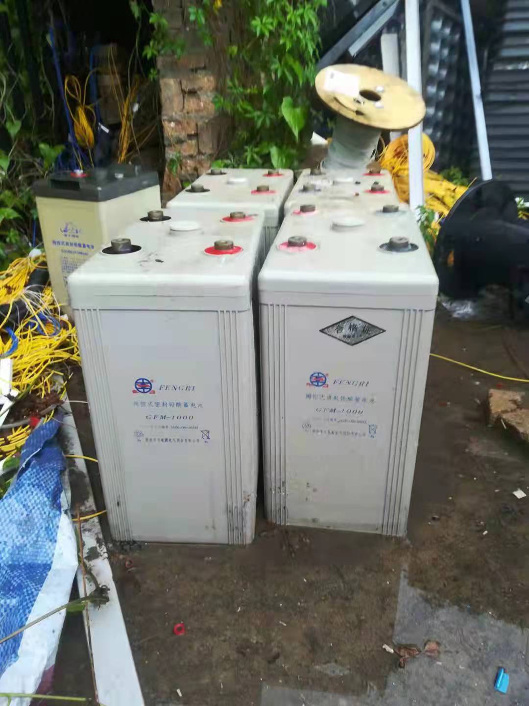 120A蓄电池回收价格 盛欣聚合物 免维护铅酸电池回收公司