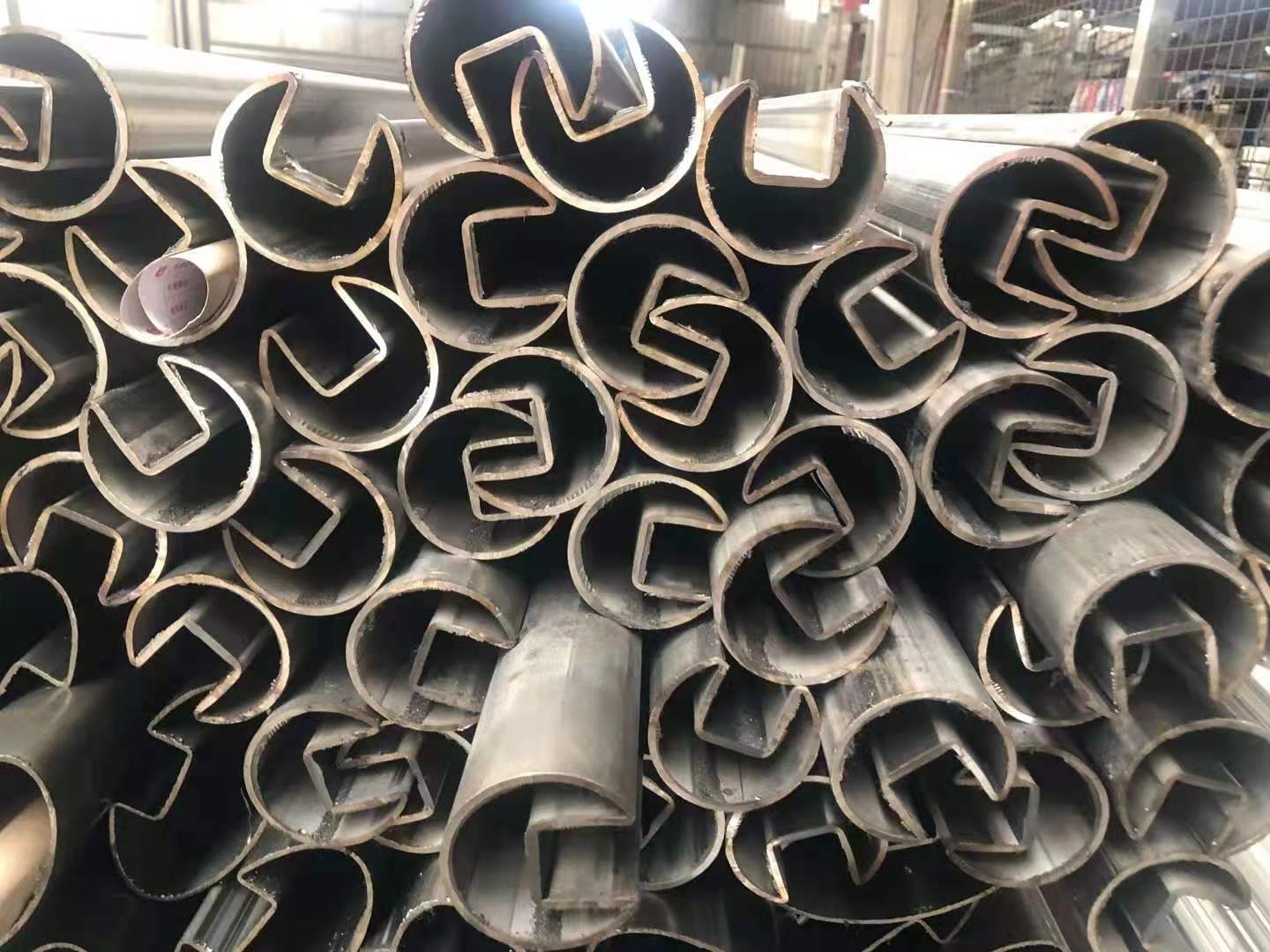 304普抛8k不锈钢凹槽管 直径38mm槽宽*槽深20*20mm多规格圆槽管