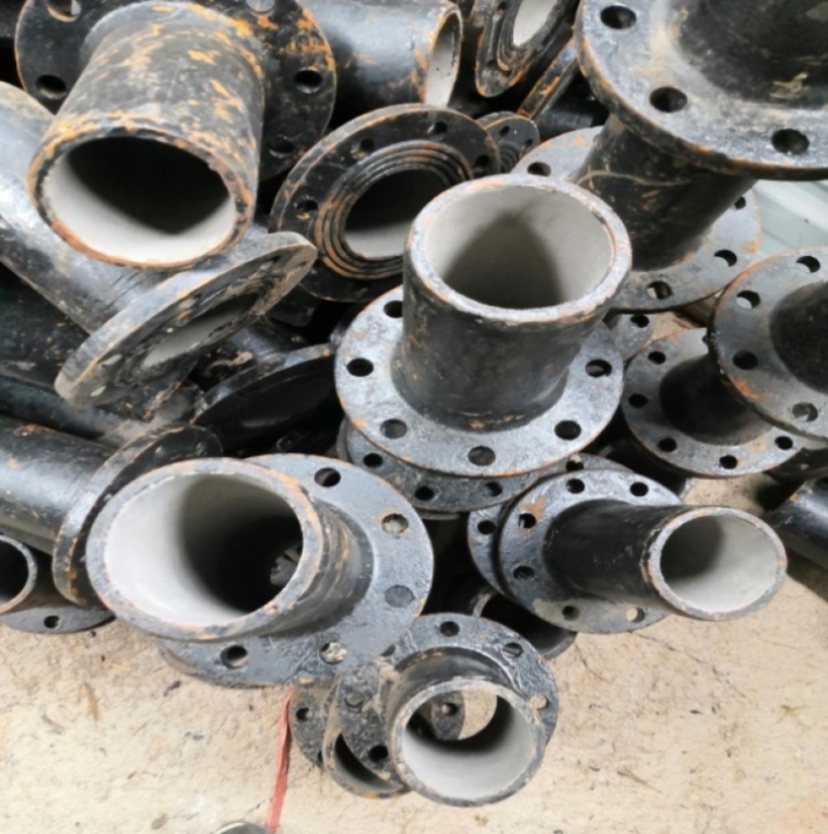 云南昆明新兴市政球墨管批销价钱承插单支承三通配件