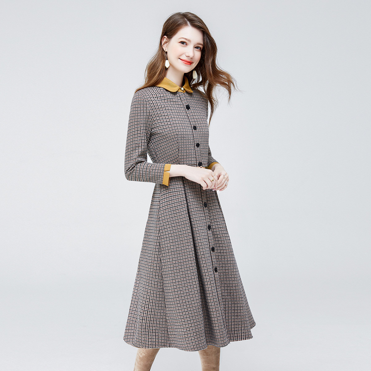 鸢娜尔品牌折扣女装尾_商虎