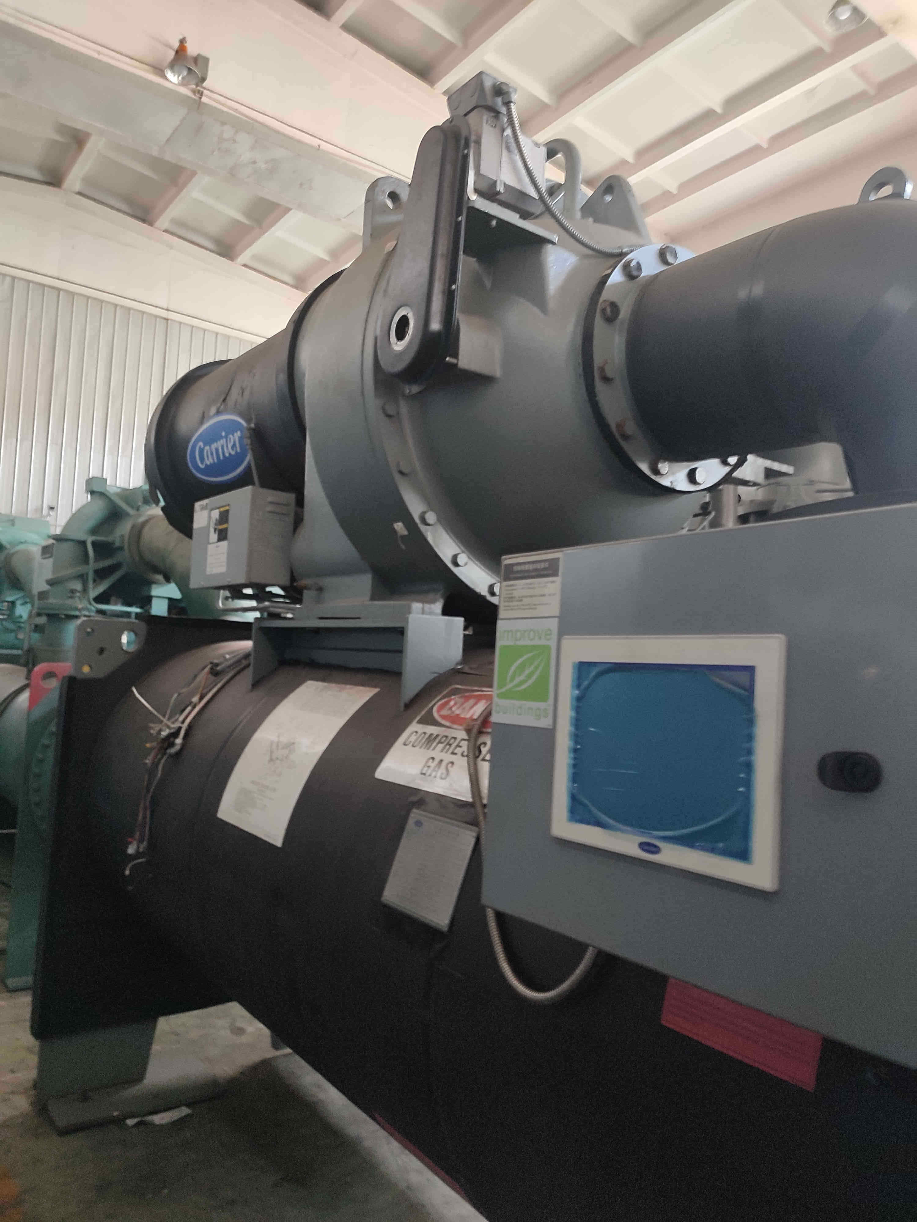 二手310万大卡开利离心式冷水机组开利冷水机开机1550小时