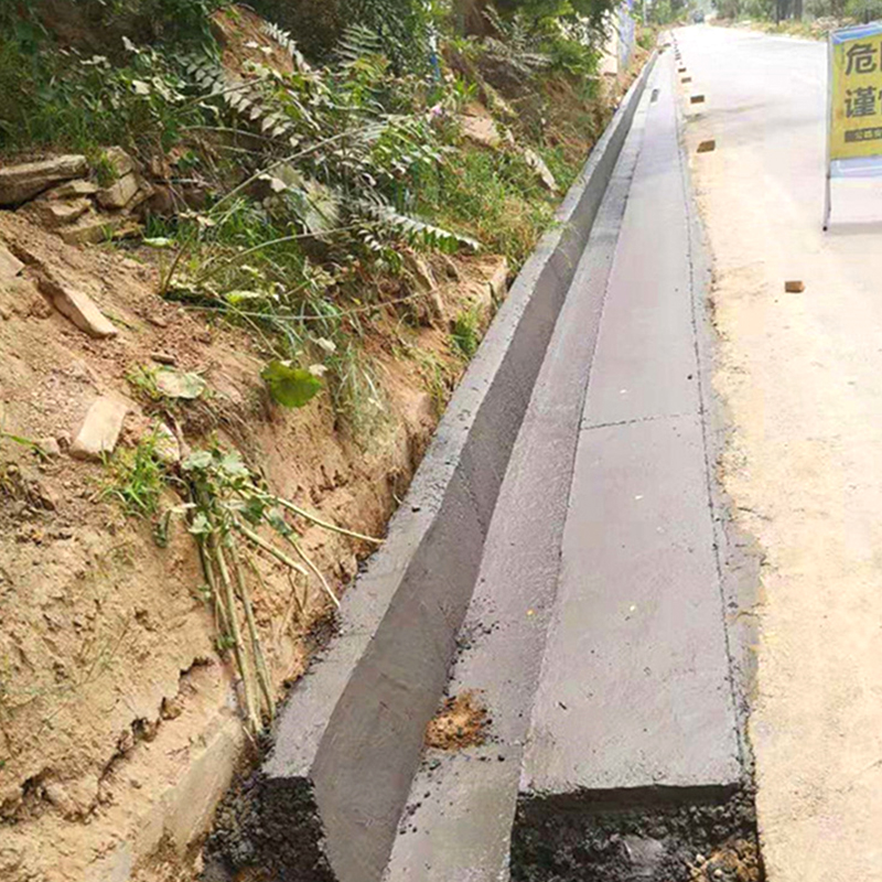 防撞墙滑模一体机拦水带模具滑膜机