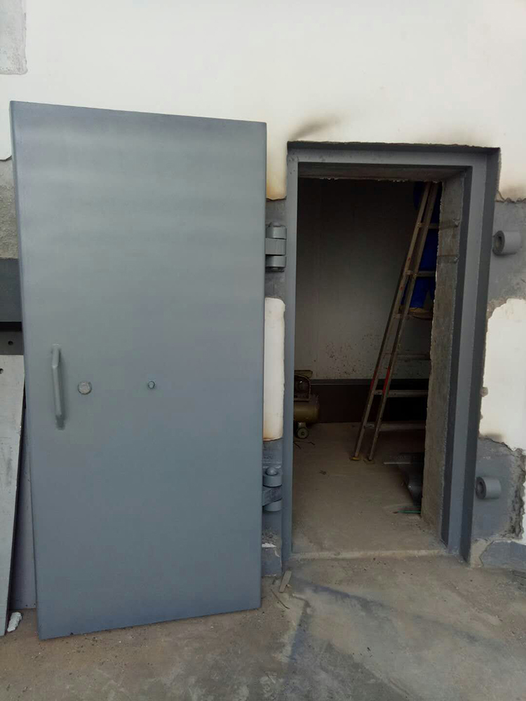 抗爆间室钢制a型防爆门化工厂抗爆用单扇平开式内开