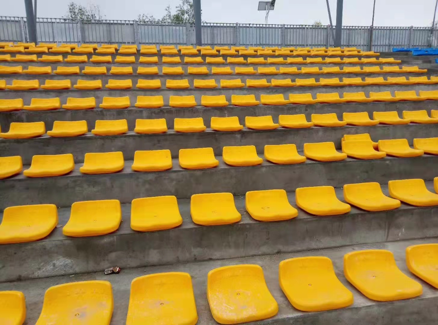 场地看台座椅